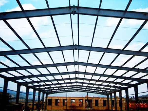 【一建網(wǎng)架】鋼結(jié)構(gòu)構(gòu)件的運輸、卸車、存放要求